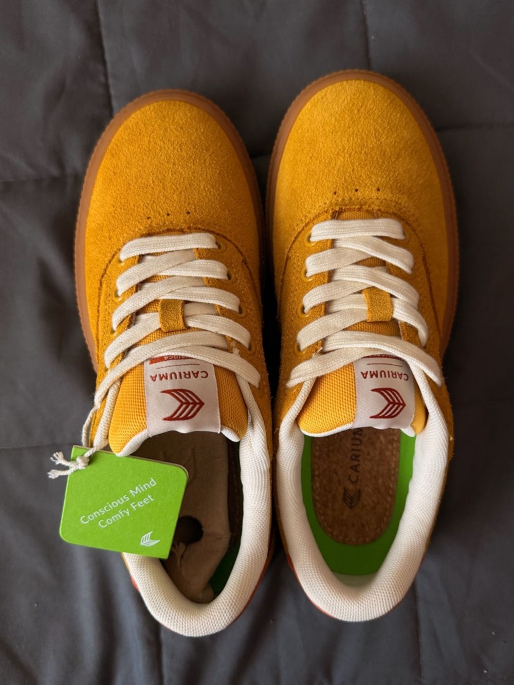 🧡 Cariuma - Naioca Suede 🧡
